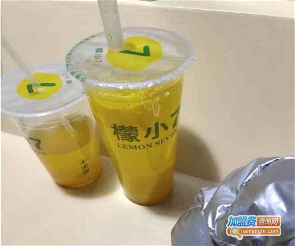 檬小7奶茶