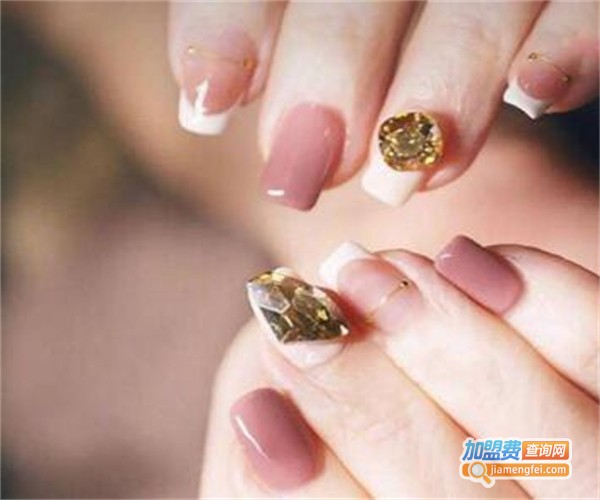 影天美甲加盟