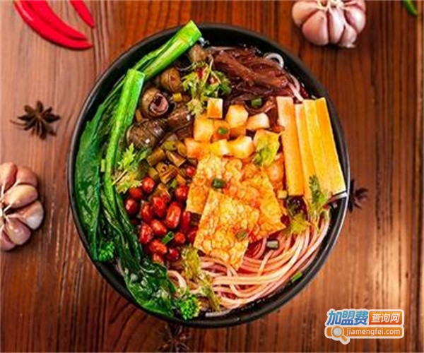 三顾柳州螺蛳粉加盟