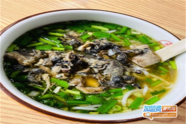 子宸什夹婆乌鸡米线