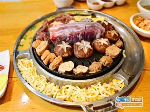 小本家韩国传统烤肉加盟