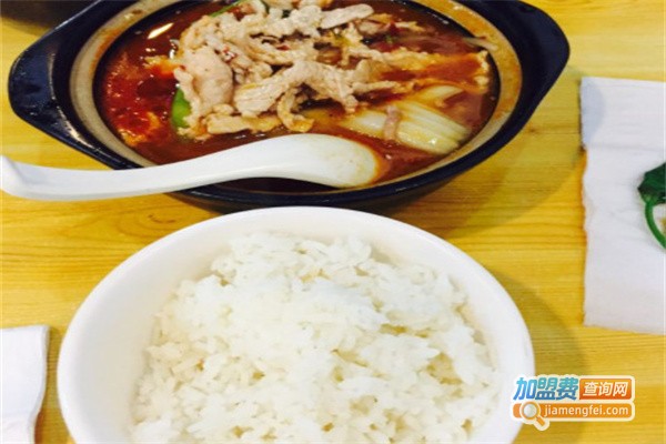 水煮肉片米饭