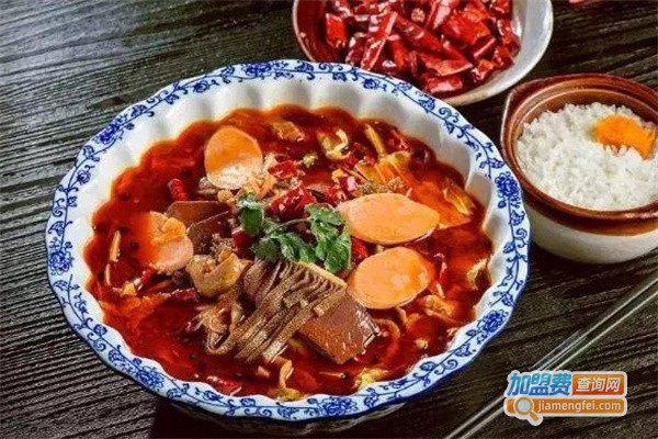 水煮肉片米饭