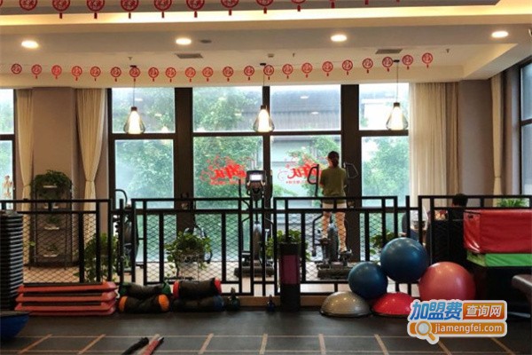无限延伸健身工作室
