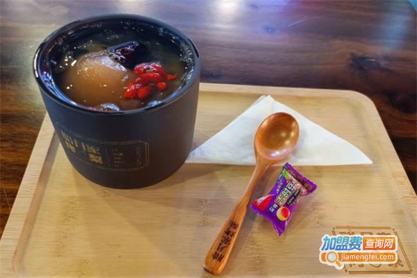 腊月家烤梨加盟费