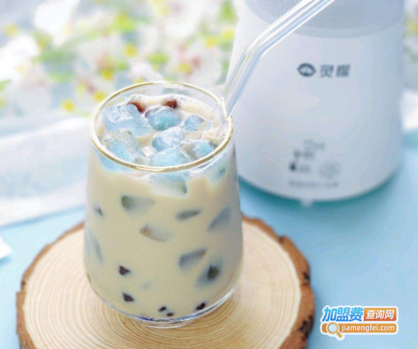 小鹿奶茶店