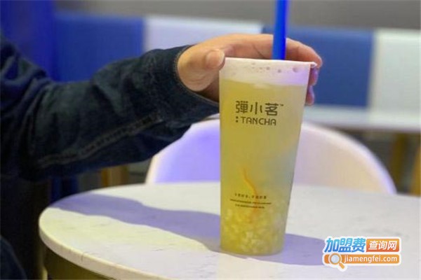 TANCHA弹小茗