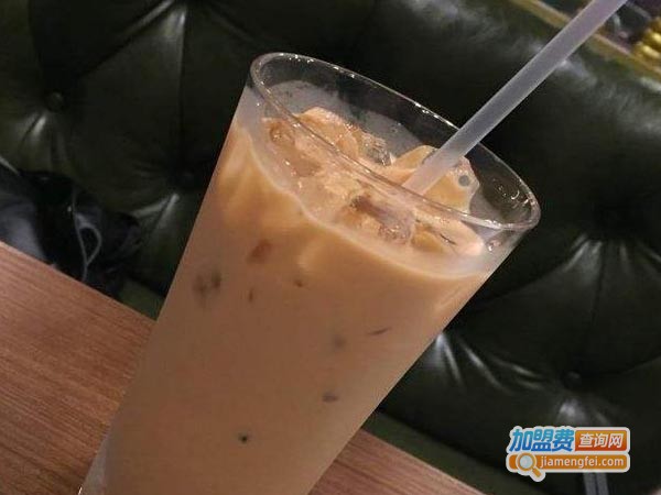 水水奶茶店