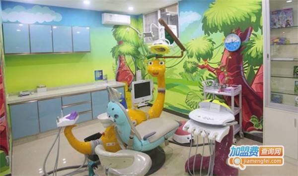 儿童牙科诊所连锁加盟费多少钱？
