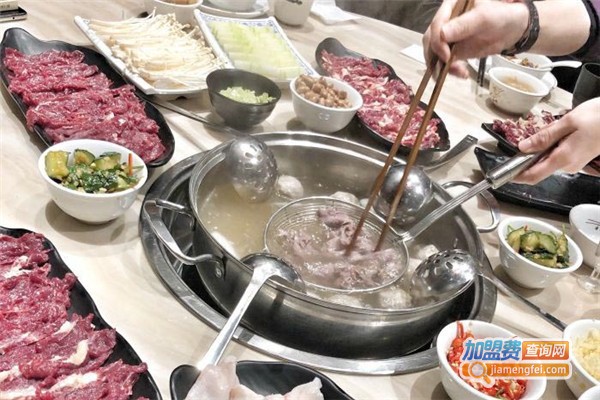 平哥鱼庄火锅店