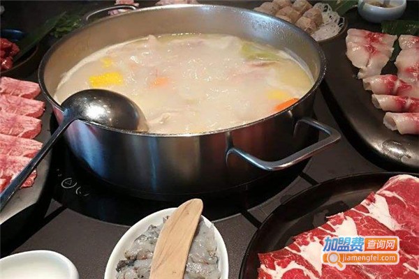 平哥鱼庄火锅店