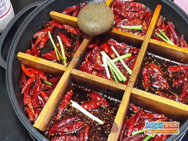 九码头老灶火锅店加盟费