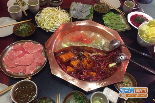 萌签辣客串串香火锅加盟费