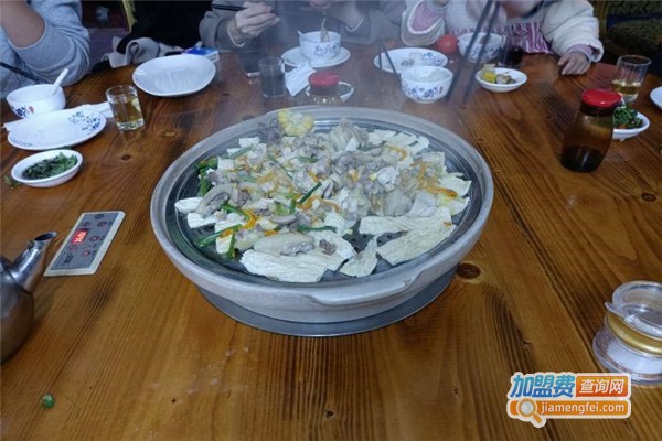 蒸爱我时尚蒸汽火锅加盟费