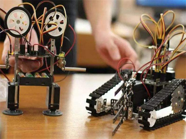 中小学机器人编程加盟