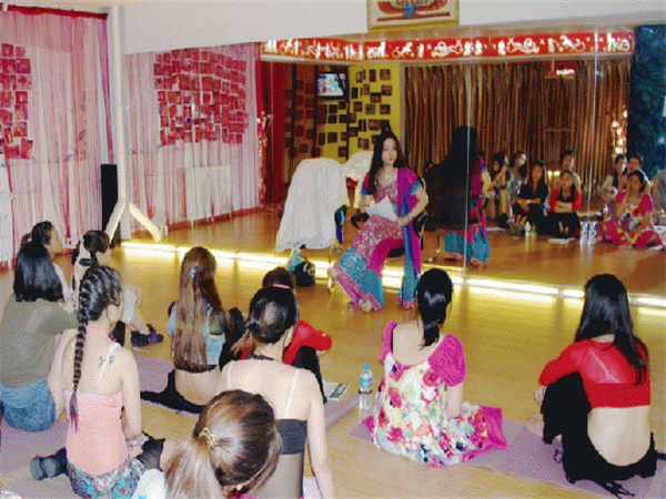 伊娃国际舞蹈培训加盟