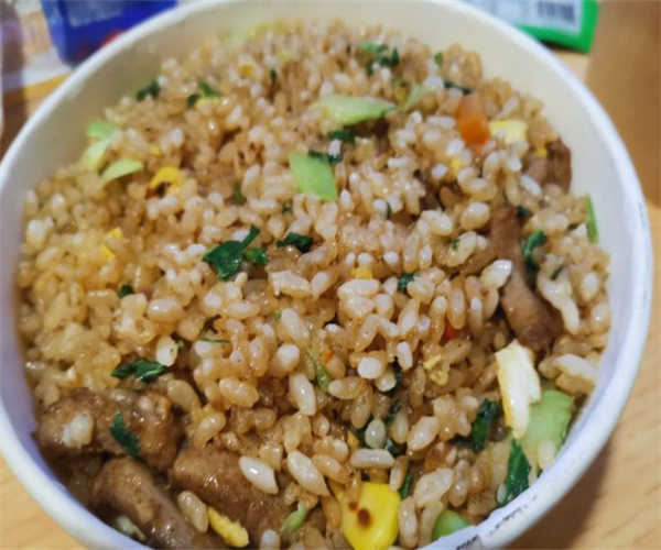无敌铁砂掌炒饭