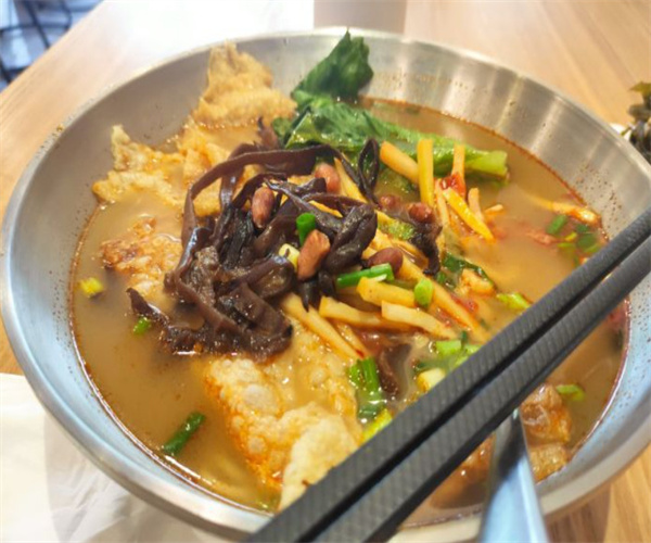 居鲜味螺蛳粉