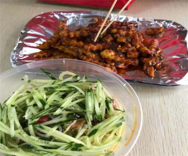 金土豆美食馆加盟