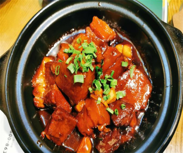秋湘辣椒炒肉加盟费