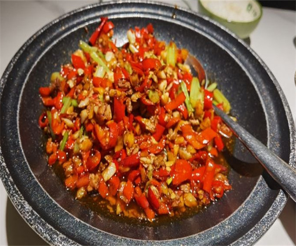 小湘公辣椒炒肉加盟费
