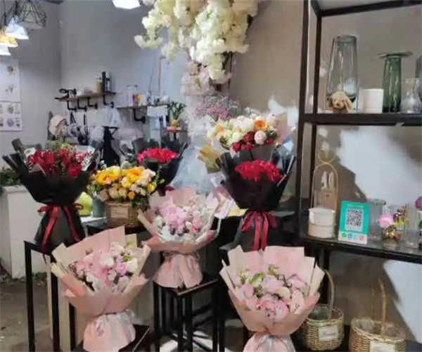 唯爱鲜花店加盟费