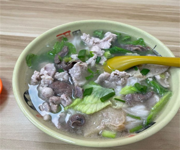 潮汕猪杂汤粉店