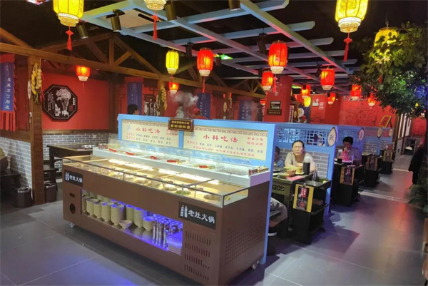 宽板凳老灶火锅加盟费