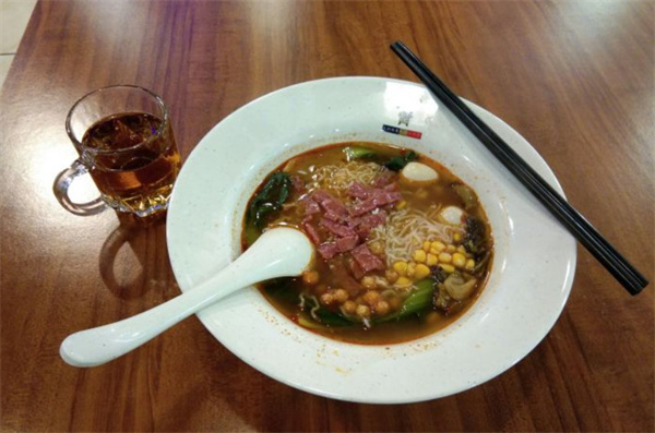 久焖提督私房牛肉面加盟费