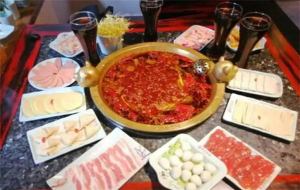 拿东拿西火锅