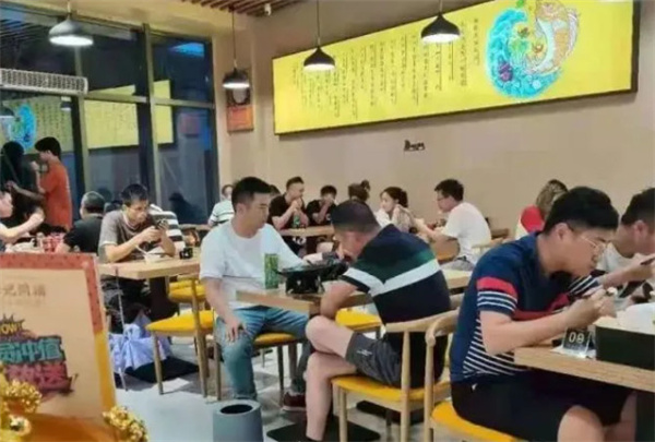 唐记同福金汤酸菜鱼