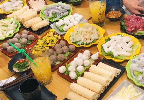 鲜入围煮加盟费