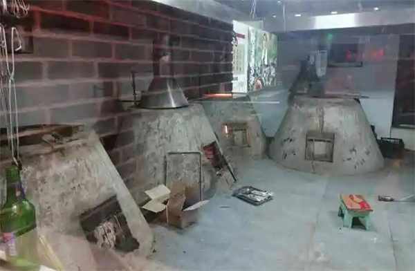 柴大叔土窑坑烤
