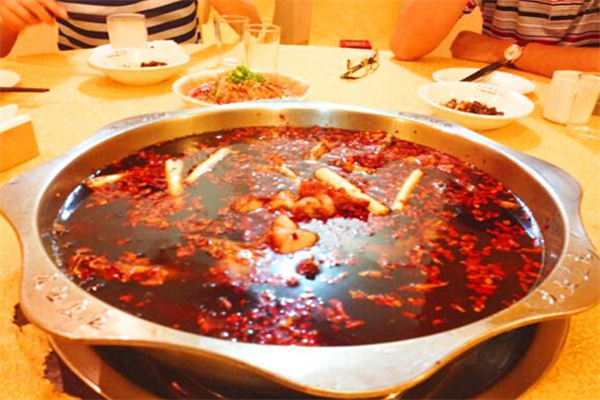 唞妞豆花鱼火锅