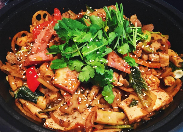 正宗麻辣香锅