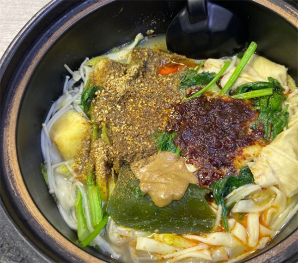 馋猫麻辣烫