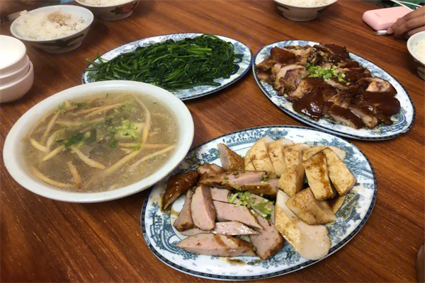隆江猪脚饭馆