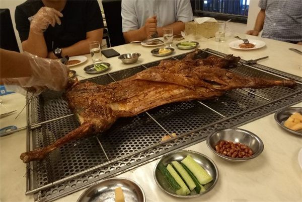 西夏一品烤全羊加盟费