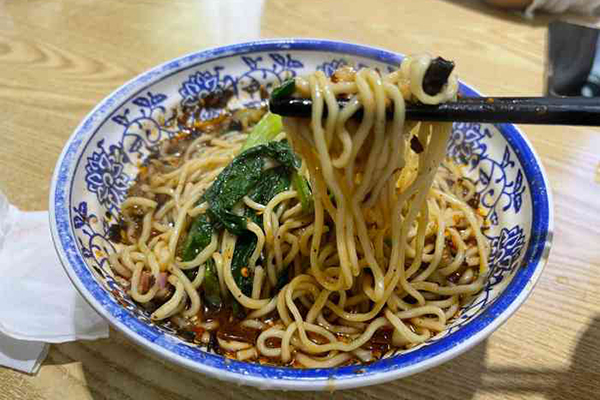 十八梯邓凳面