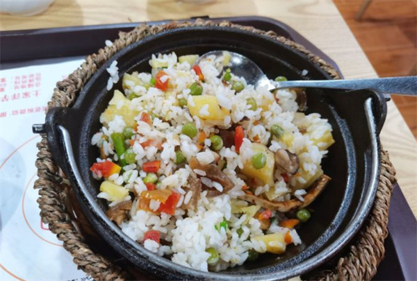回味碗土家洋芋饭加盟费