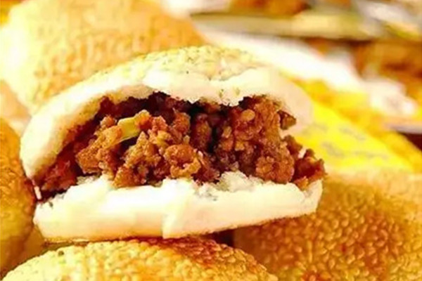 伍学长羊肉串夹烧饼