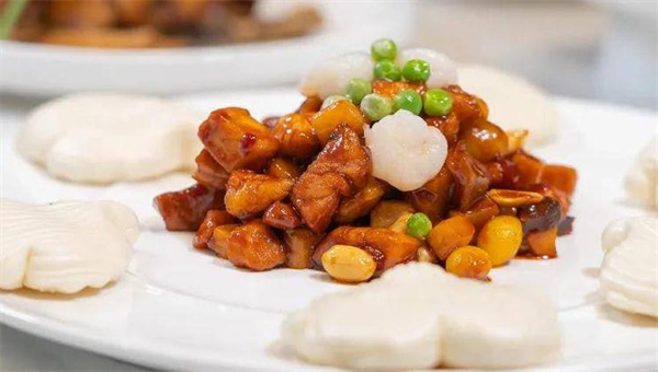 黄家传菜加盟费
