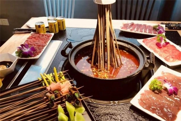 小郡肝砂锅串串香加盟费