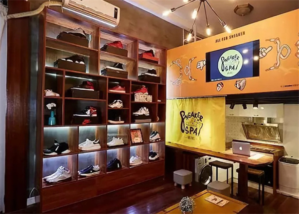 连锁洗鞋店
