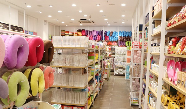 9元店
