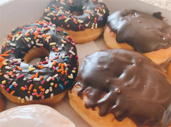 dunkin donuts甜甜圈加盟费