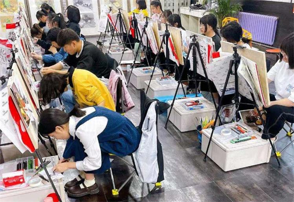 梦工厂画室加盟费