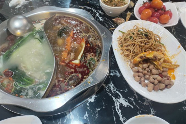 马永贞酱骨头自助火锅