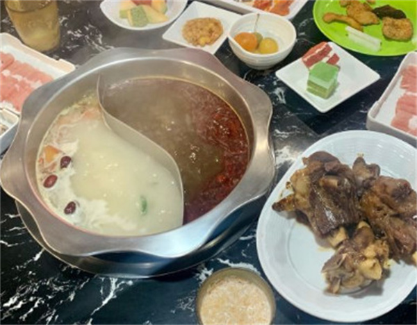 马永贞酱骨头自助火锅