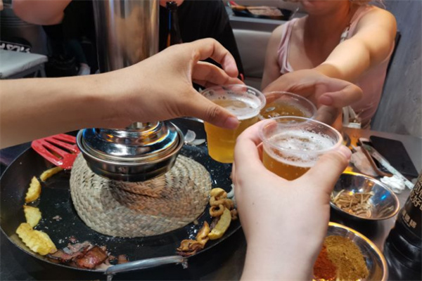 谭锅锅贵州烙锅